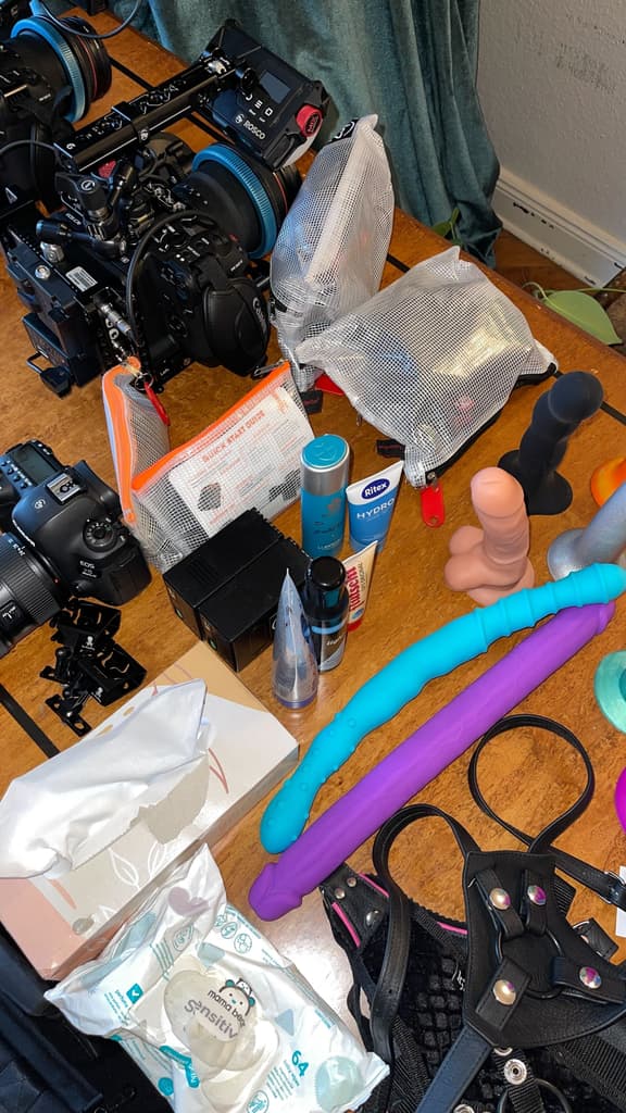 Sex Toys & Cameras